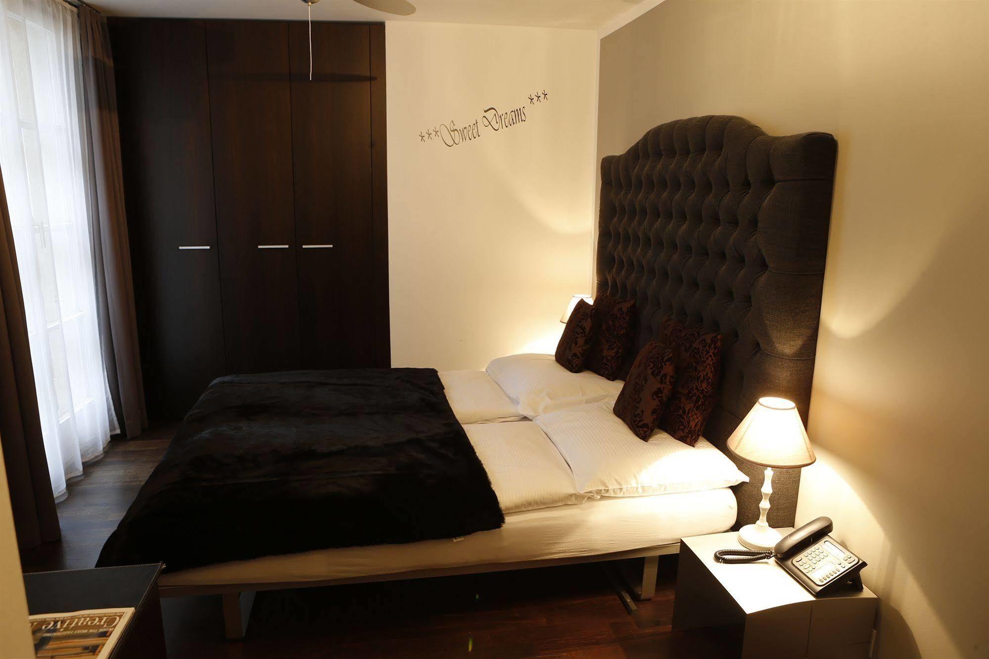 Boutique Hotel Weisses Kreuz - Adult Only Hotel Lucern Exteriér fotografie