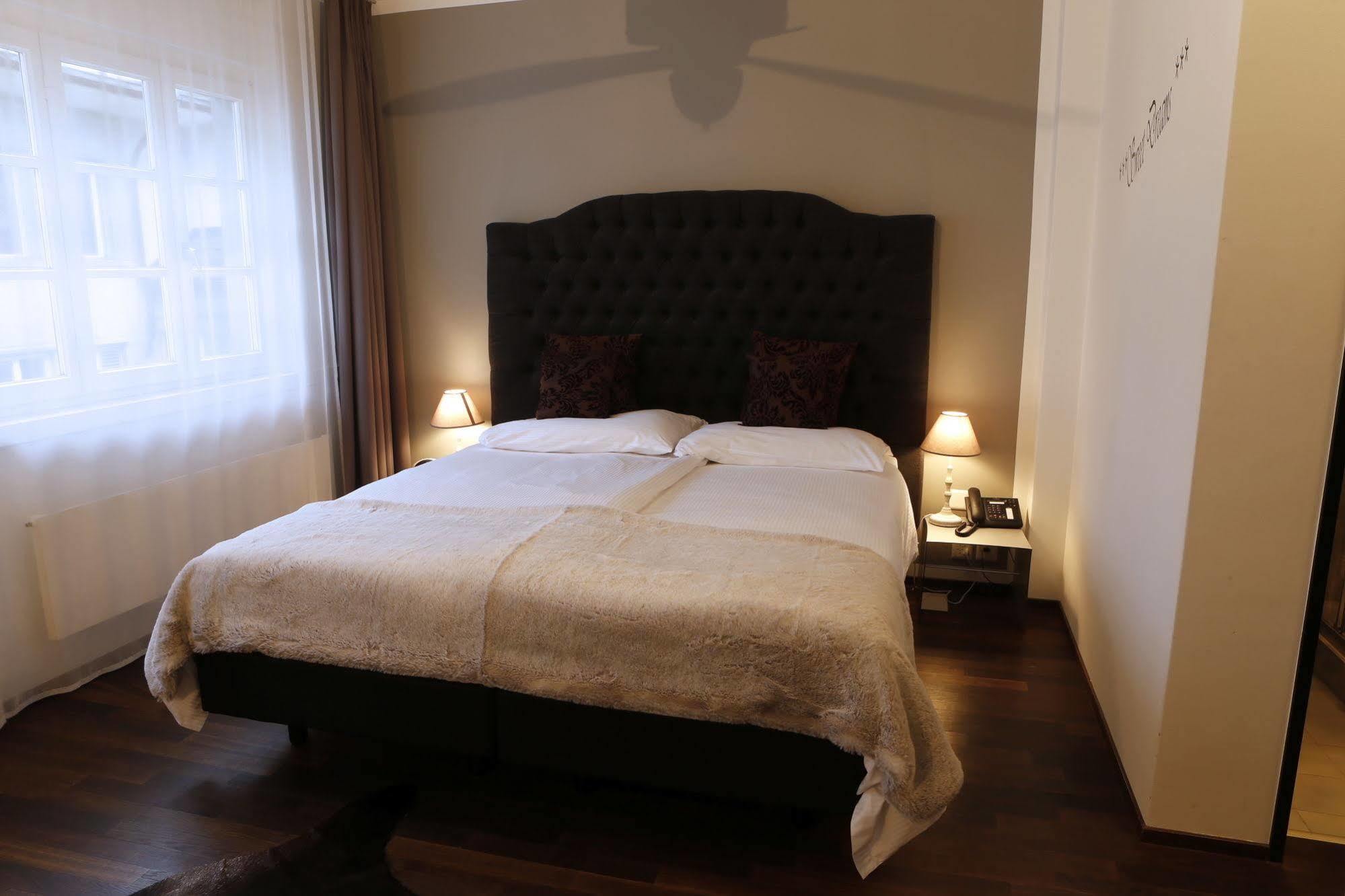 Boutique Hotel Weisses Kreuz - Adult Only Hotel Lucern Exteriér fotografie